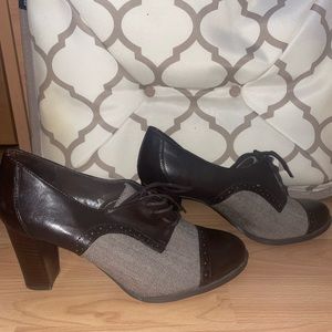 Brand new heels, very comfortable.